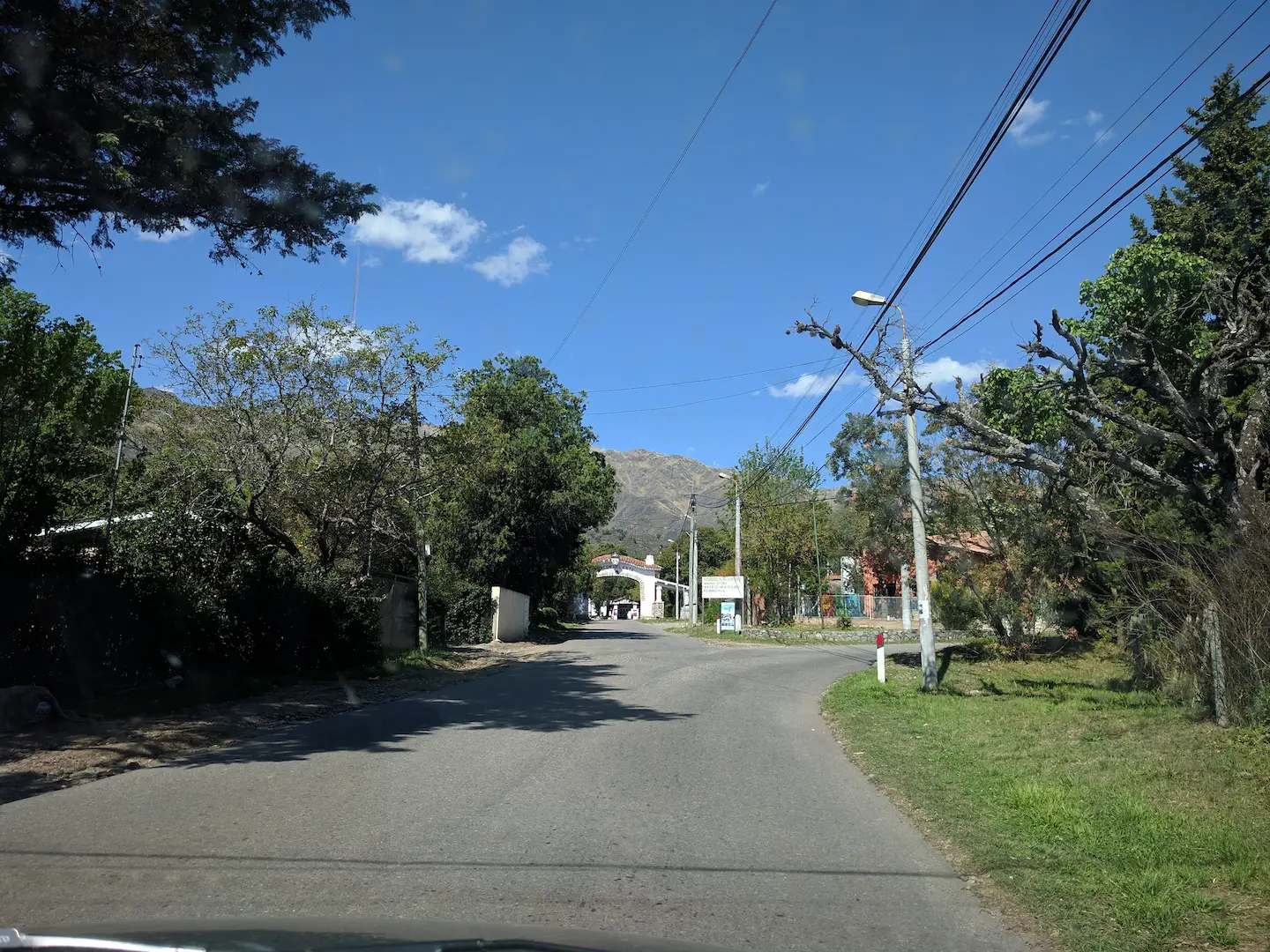 Arco y paisaje en Rincón del Este, Merlo San Luis, cerca del Parque Serrano